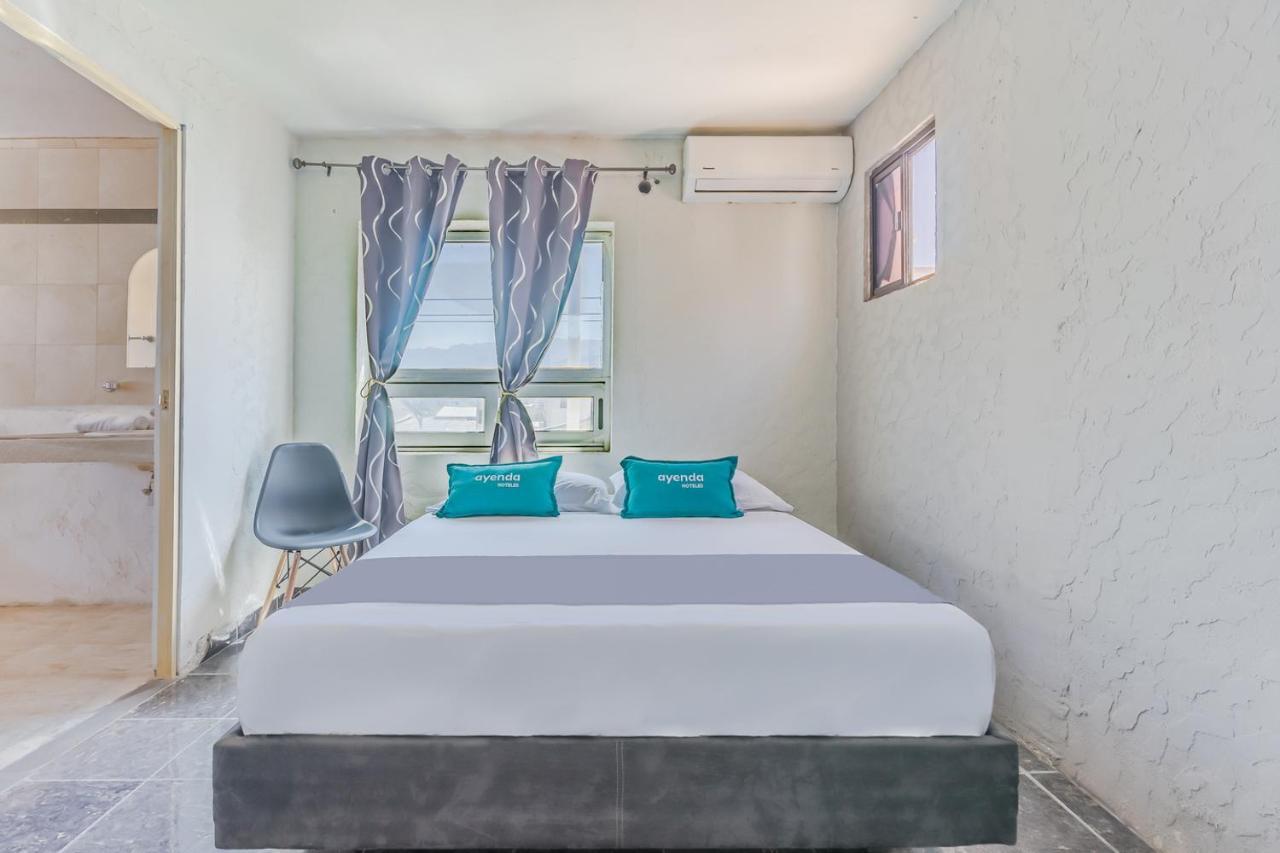 Ayenda Blue Cristal Hotel Monterrey Ngoại thất bức ảnh